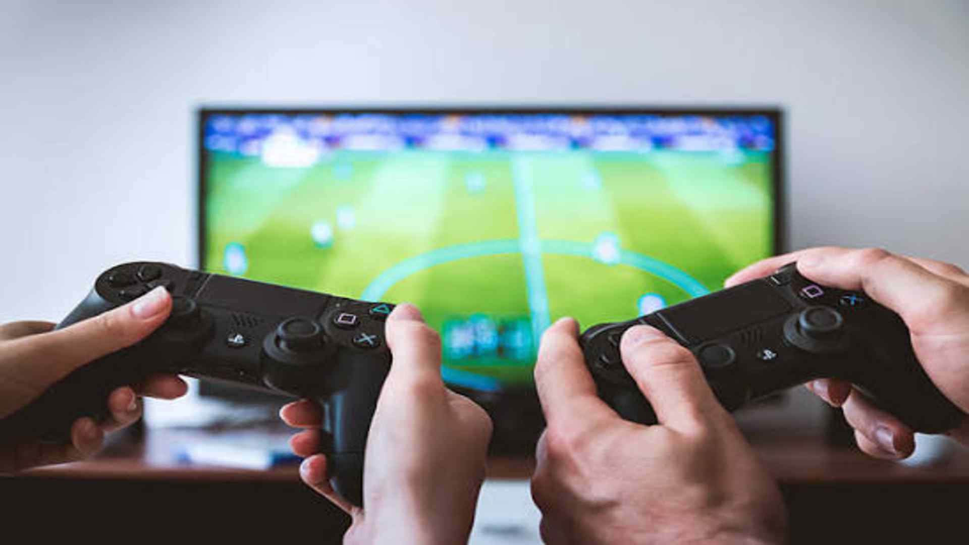 Reward Gaming Apps with Community Challenges